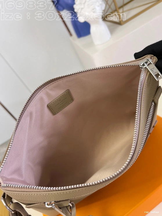 Cheap IPAD POUCH LOUIS VUITTON 0709